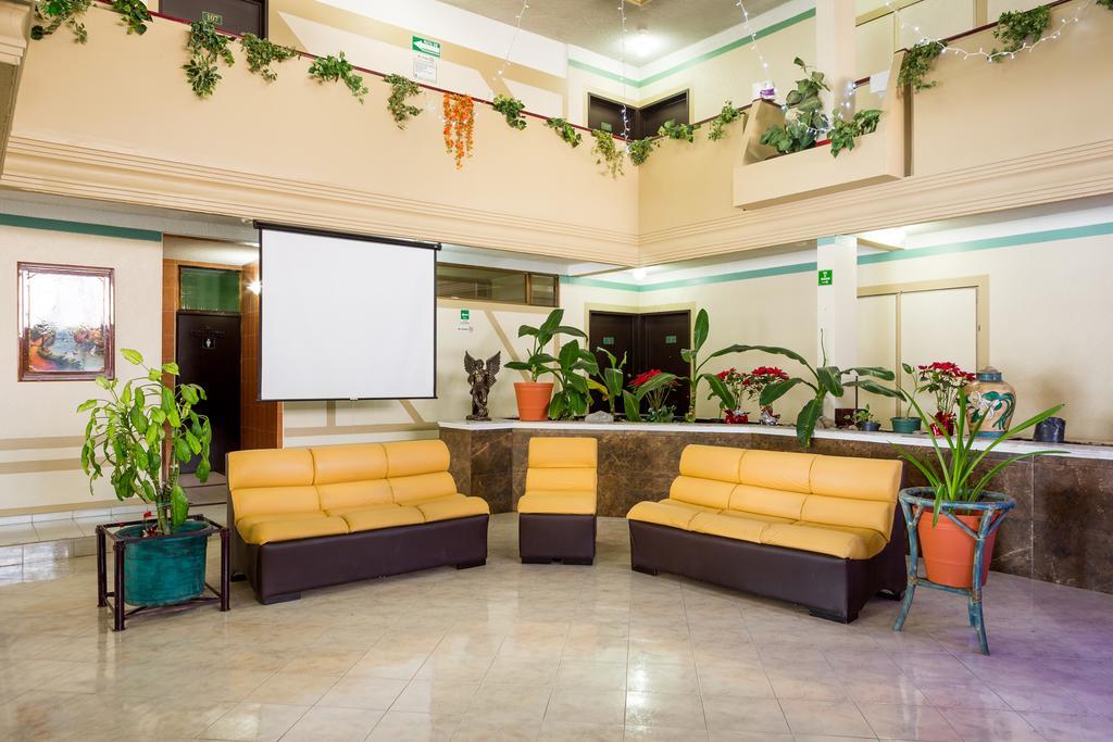 Hotel Raldos Inn Саламанка Екстериор снимка