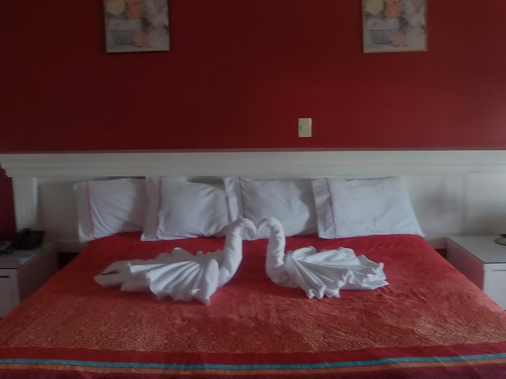 Hotel Raldos Inn Саламанка Стая снимка