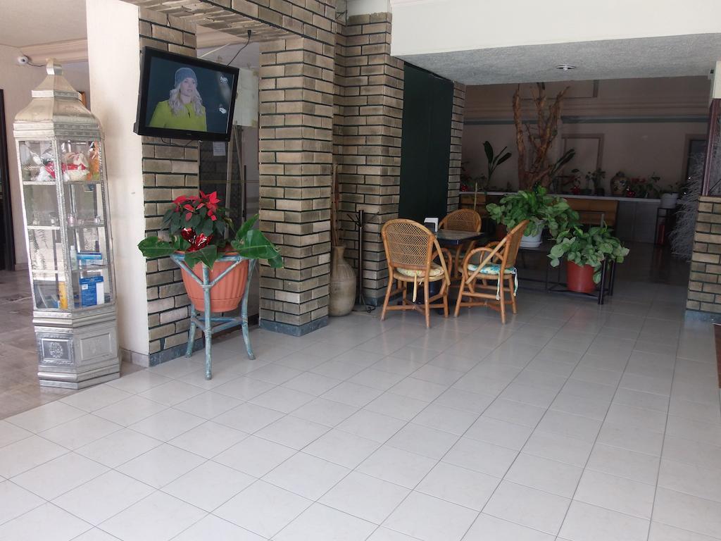 Hotel Raldos Inn Саламанка Екстериор снимка