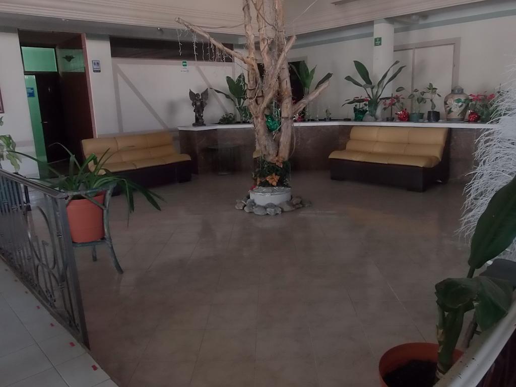 Hotel Raldos Inn Саламанка Екстериор снимка