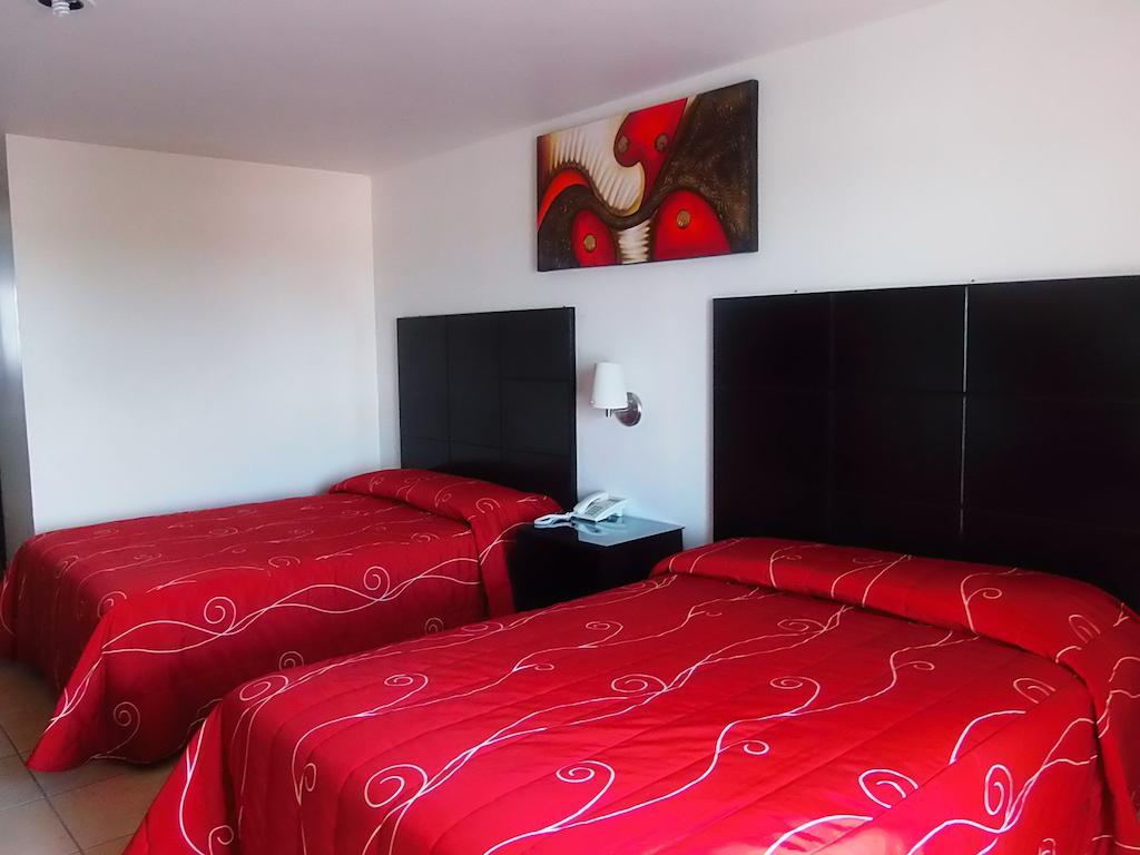 Hotel Raldos Inn Саламанка Стая снимка