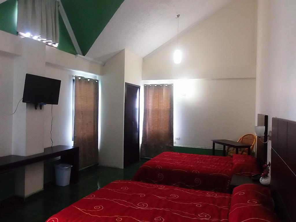 Hotel Raldos Inn Саламанка Екстериор снимка