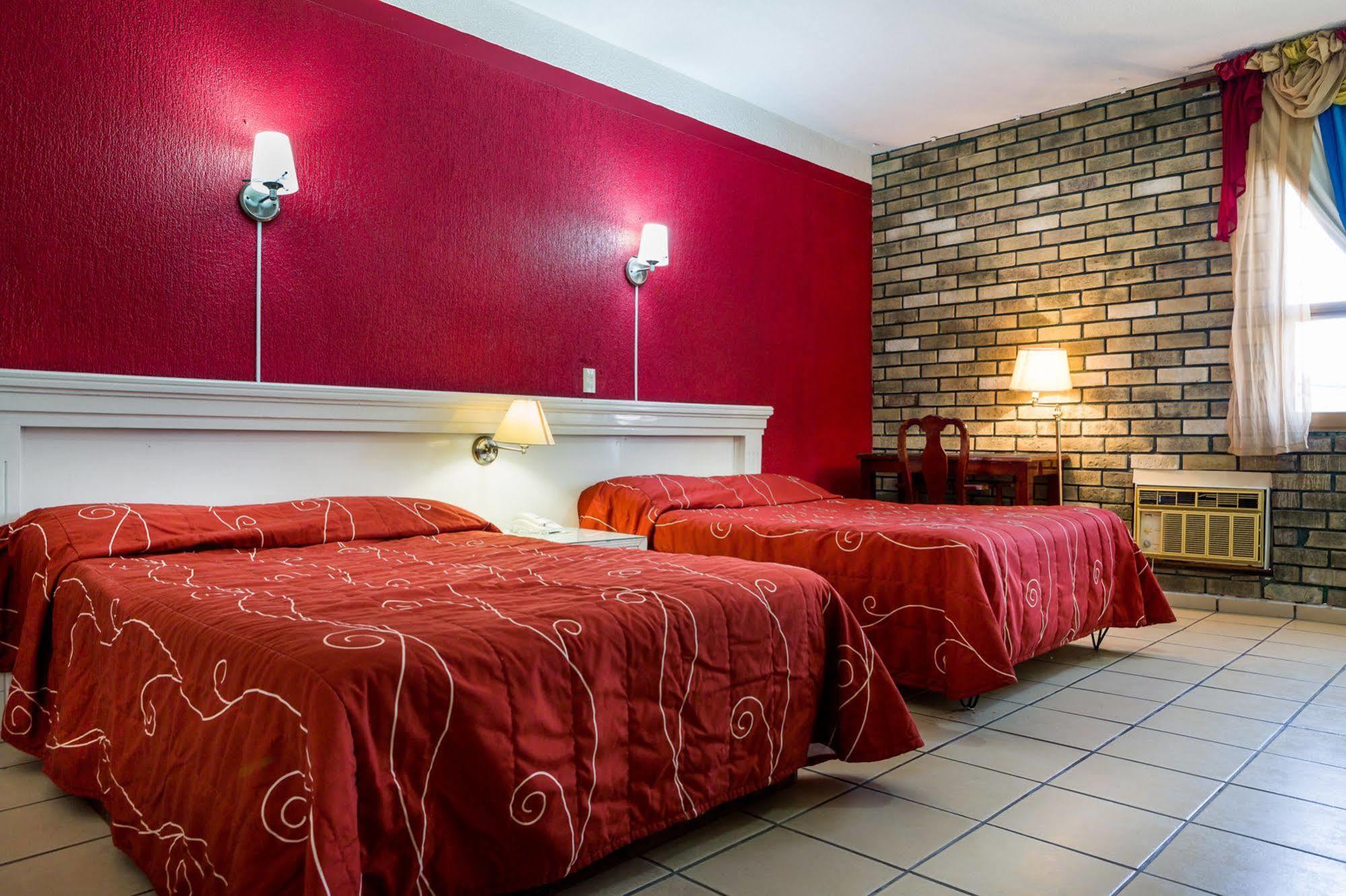 Hotel Raldos Inn Саламанка Екстериор снимка